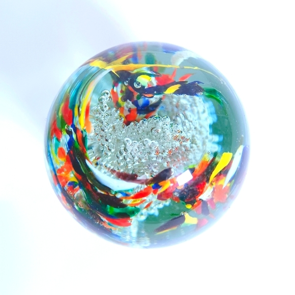 Two Vintage Murano Blown Glass Paper Weights - Picture 7 of 7